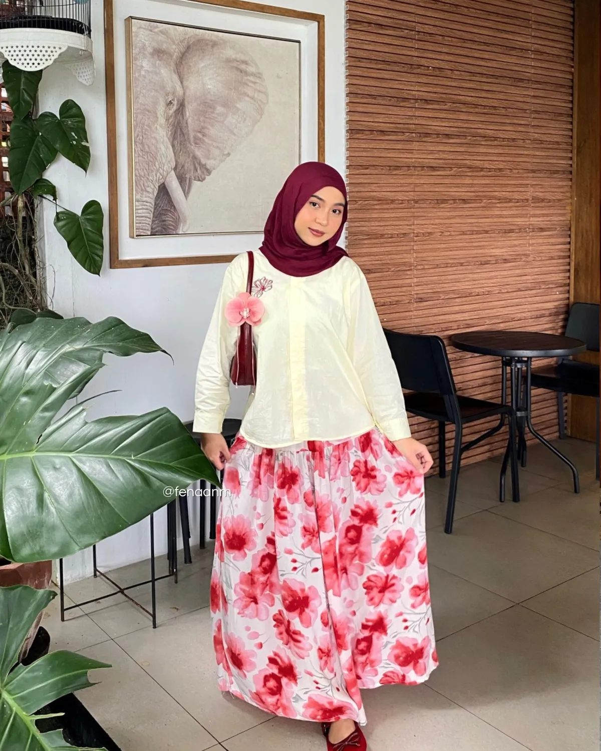 Inspirasi outfit jalan jalan 