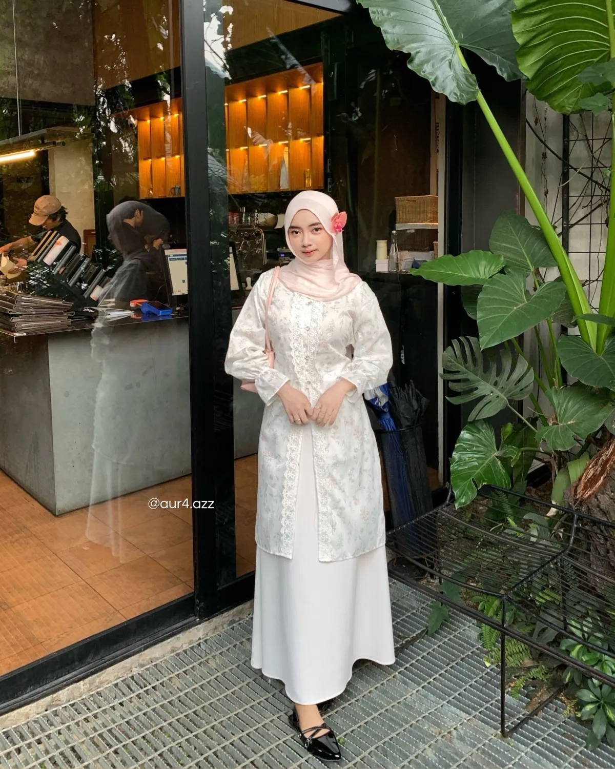 Inspirasi outfit kondangan